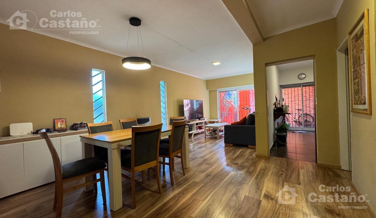 7638376_78259621234957602716999911924303401601711096032747296429005890698669732046302