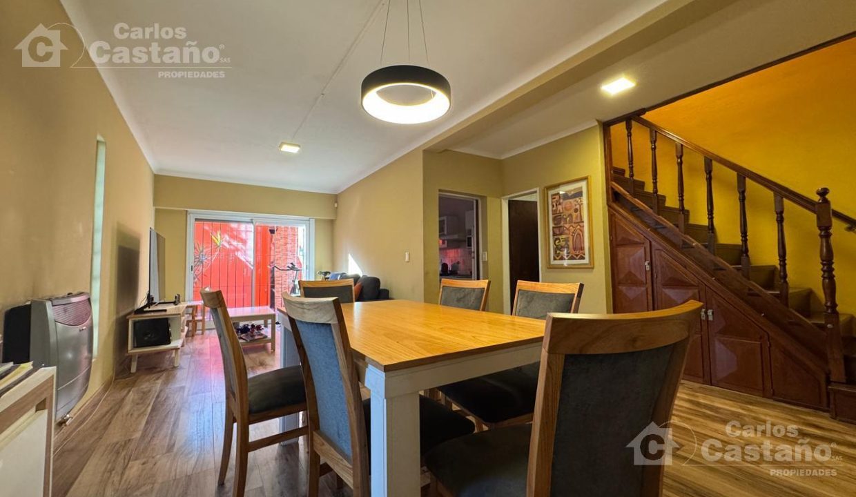 7638376_80324906975483678587166255592299801790663166649356009760522825014801309264790