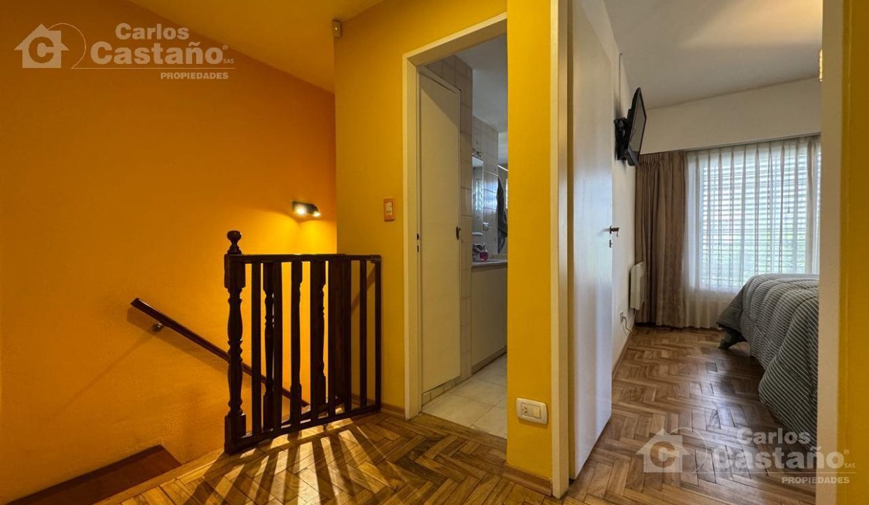 7638376_84899322615405176057881335410038157936712962661156608219728792266456649548705