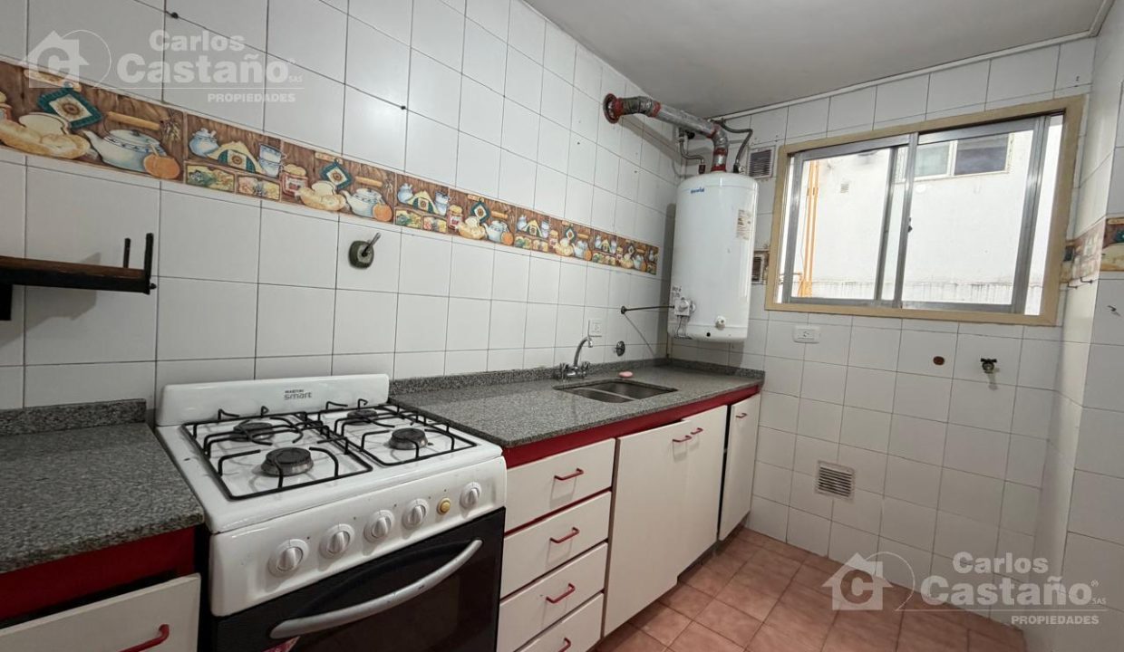 7643401_78570417401318507367462858089614878005504068229526334627235749661845147493308