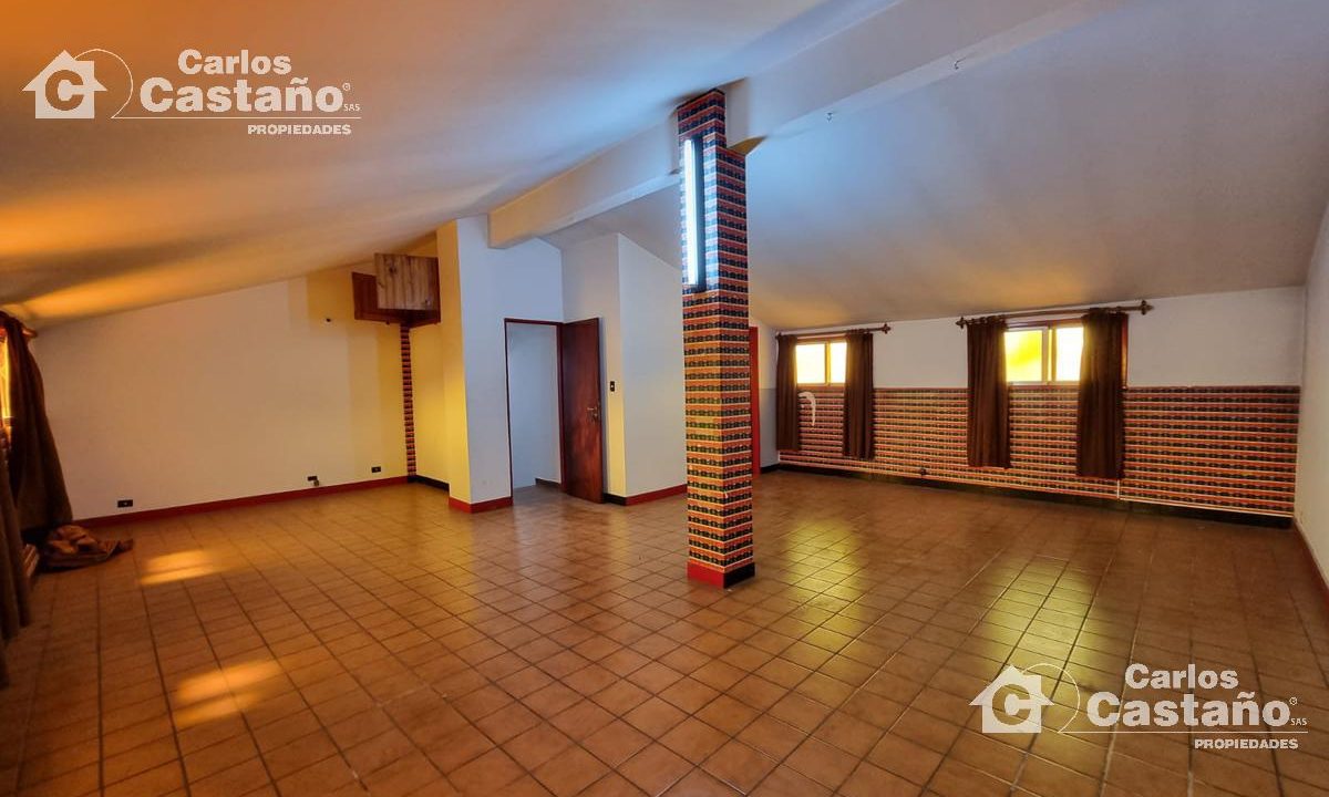 788423435695446206736479568216538282733307896087422848045397769004605475392509696