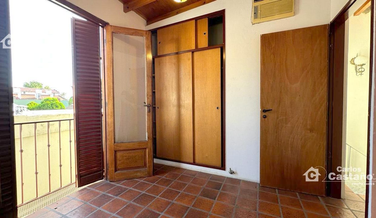 78842684301992864654595930273250899963333007861557757915629594263875663633684123