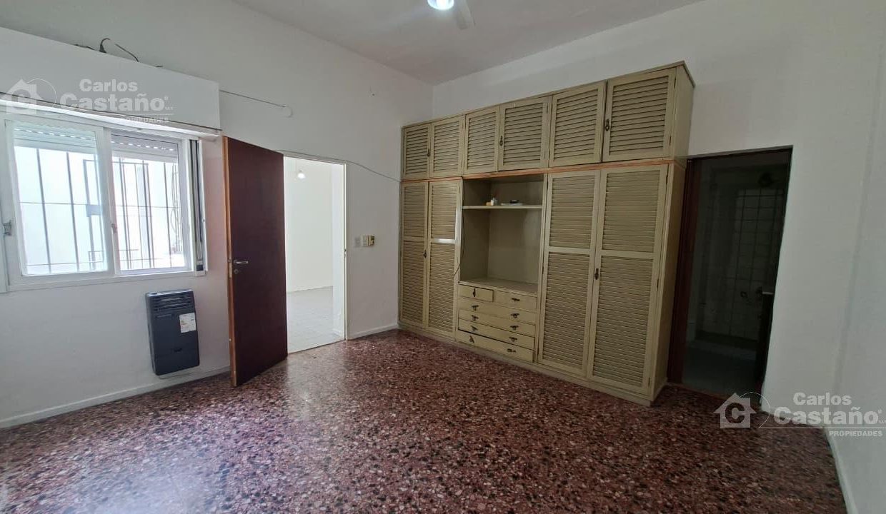 5858403_42841626496876273644758132527870516129241486808657606930258752194090543302017