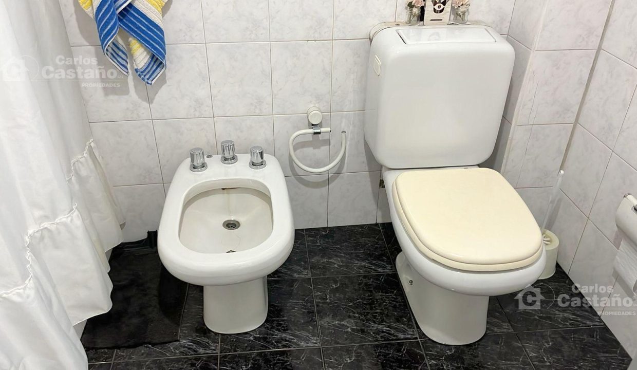 6311472_100222381910928270309193268469261015355172454451014904377275724606482625517167