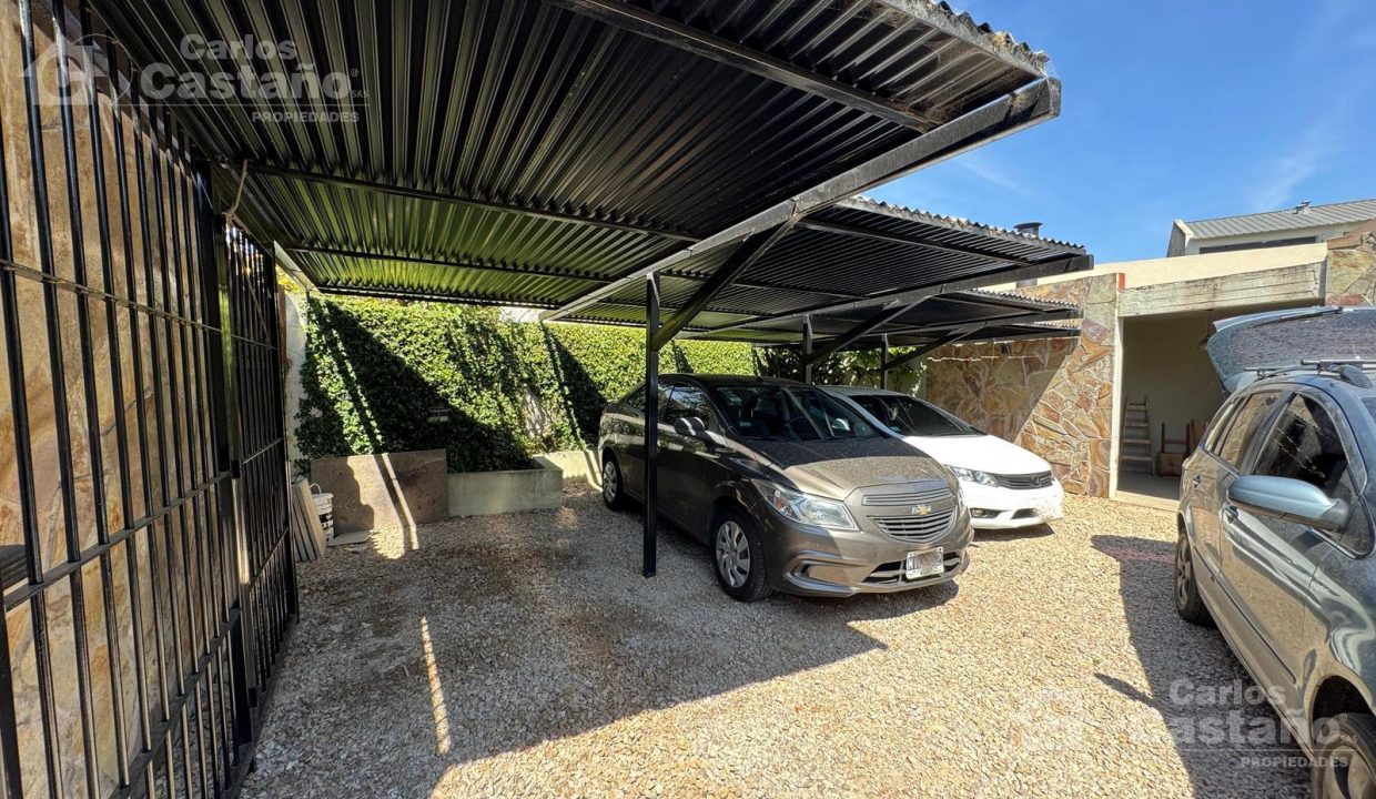 6468483_16048710681975512878189178587543457540551025403913204574300592441039890662119