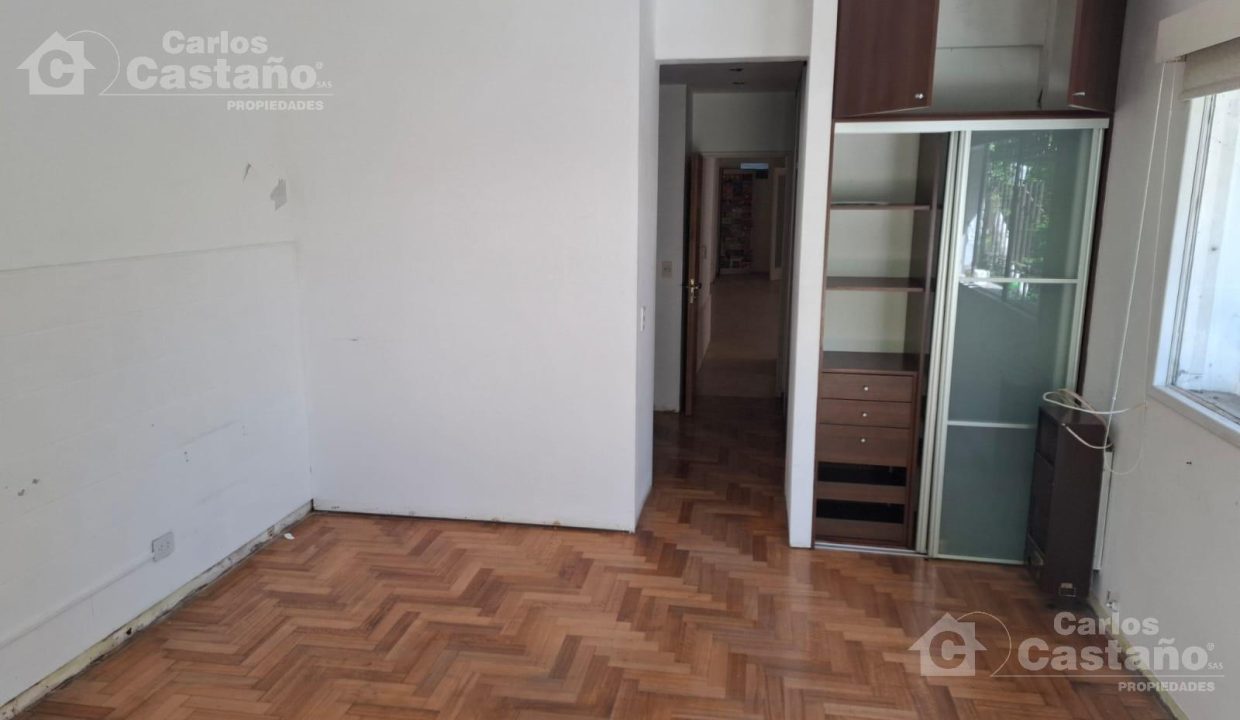 6677685_23787188850254854862554552924918724266765014818609624694614339879587078961210