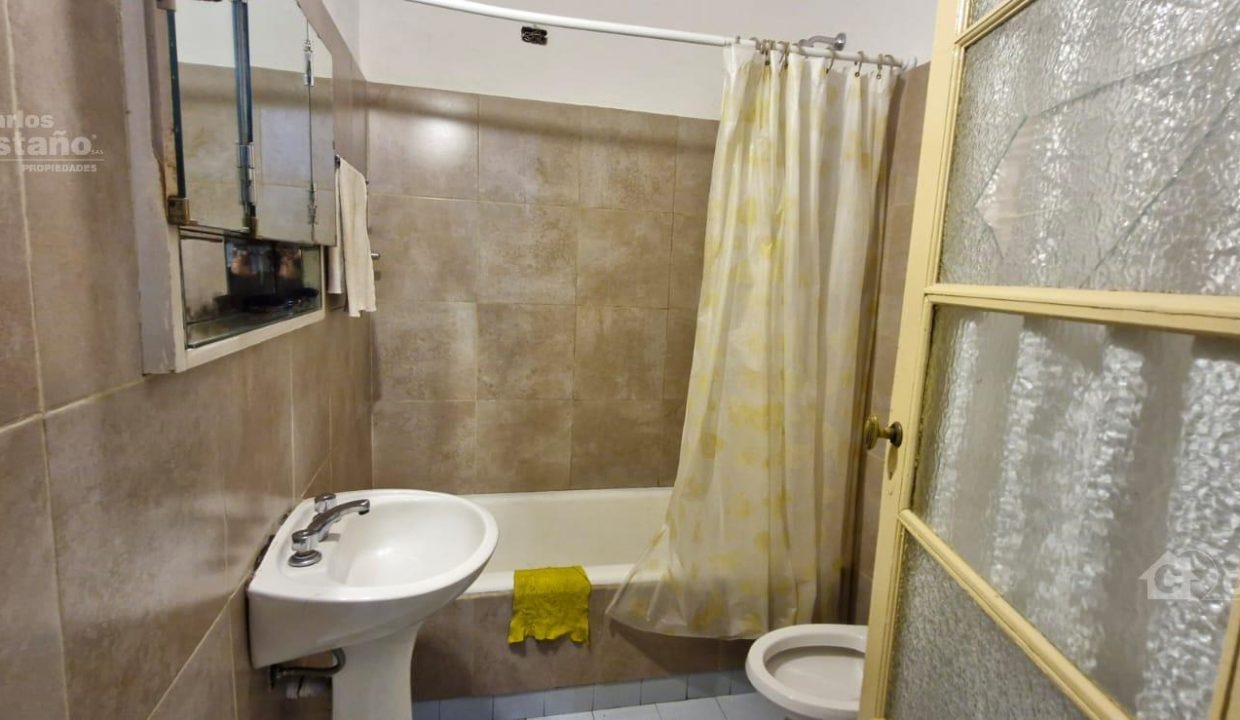 7003480_45841058225252012012577392195715762838990028711584893764870460425630390429129