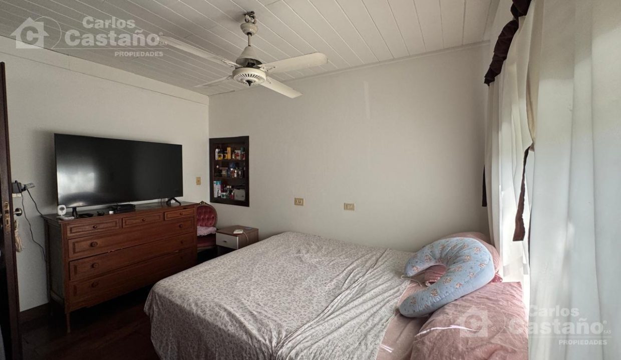 7003897_75720707004854962945611720582854796783269594825140144925021487344209361595467