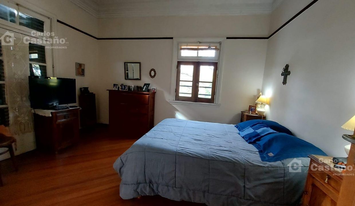 7005623_108409008144959440765410218534354959212097466353781912481438138257202555945983