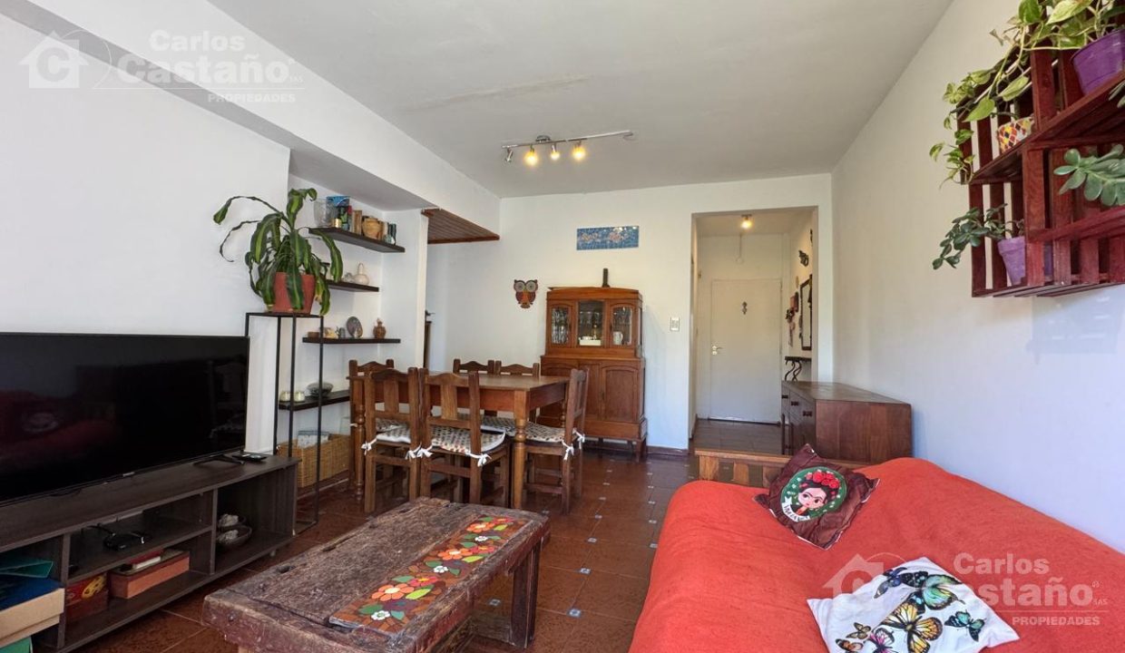 7083885_110050491026560365464666142080608550706843716108271365433701286160485571091398