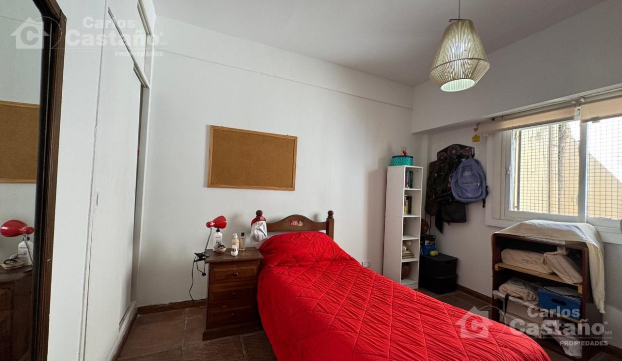 7083885_114786786094405297367686456431809941374941345936066815051848558641300297801086