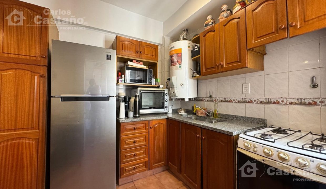 7083885_46235846734092630488346559018055017781399103340116703354506323768644594774355