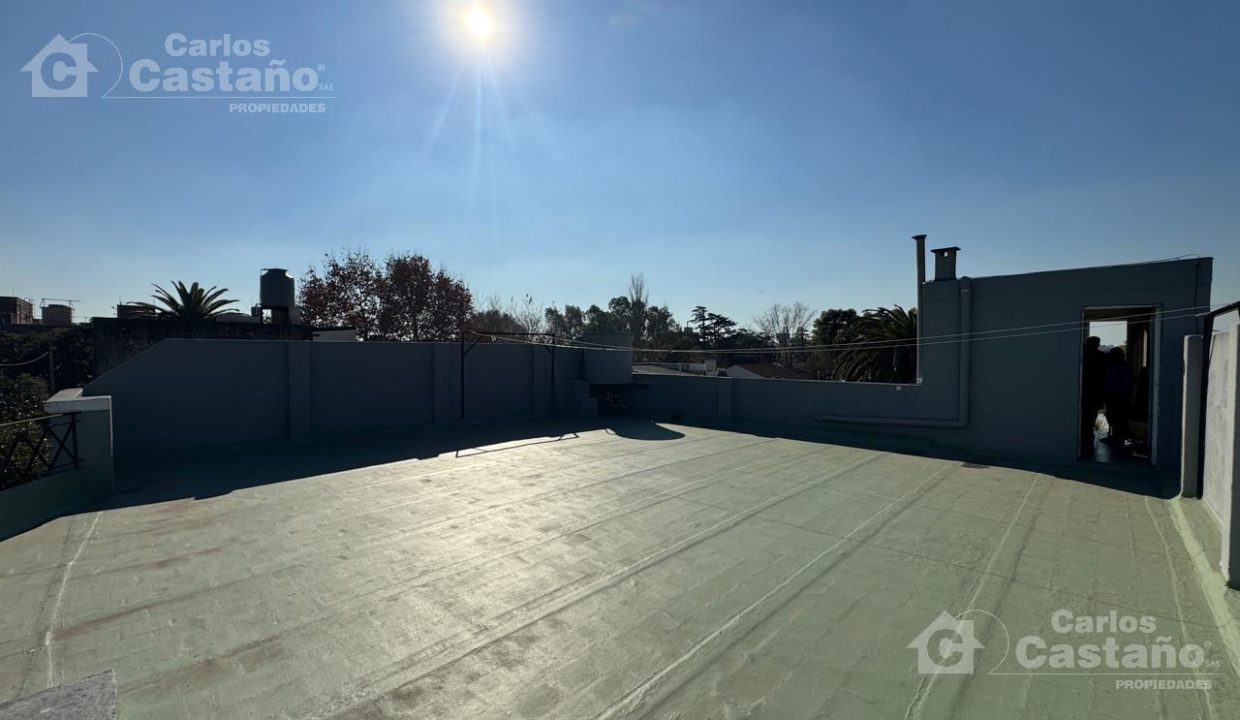 7092933_12062591208360293034250147193679533581224246624912219304714798876566777201598