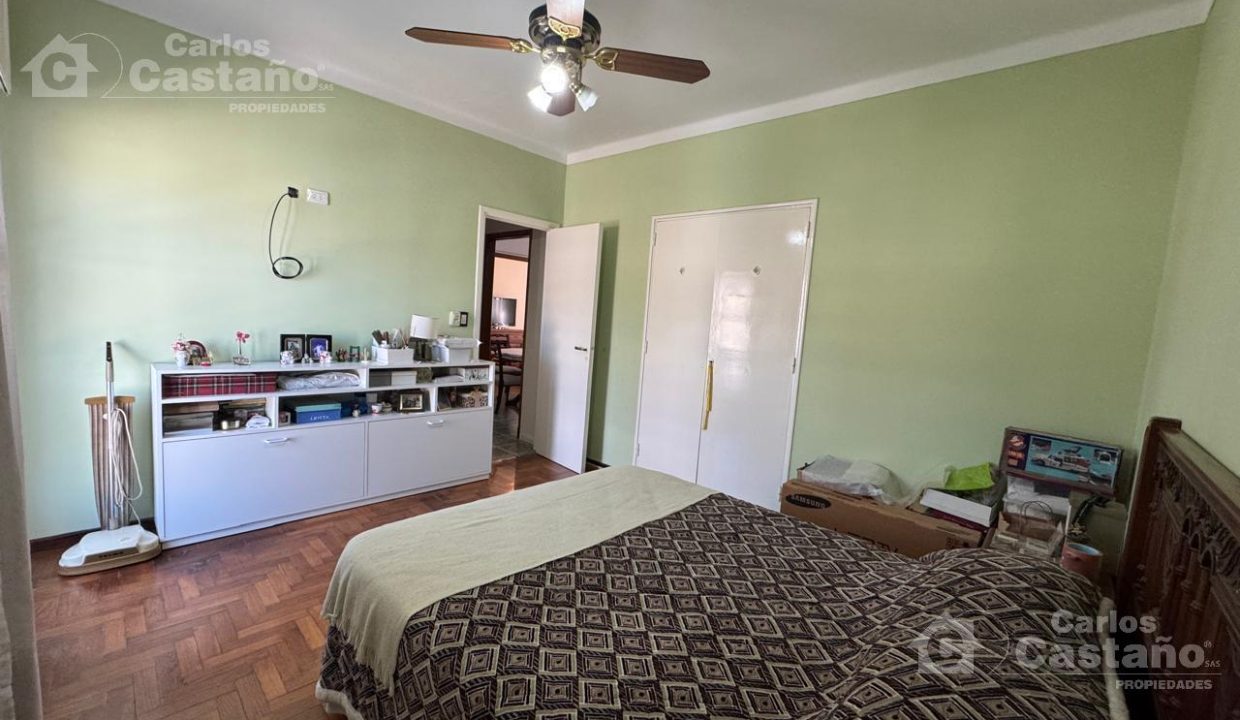 7092933_49748570008044890935816940623140676692681837057741126637605032900638427024023