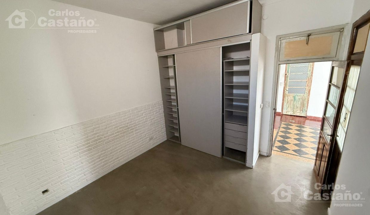 7104617_34580243448208279616377532120565999904161783117515455805995974132694303690069