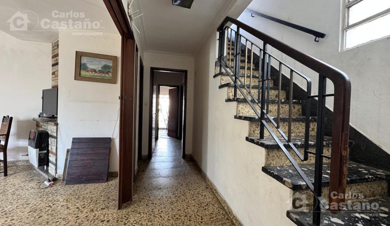 7240227_105260545939608883897595475127168500262020120458500084138618851800269948728389