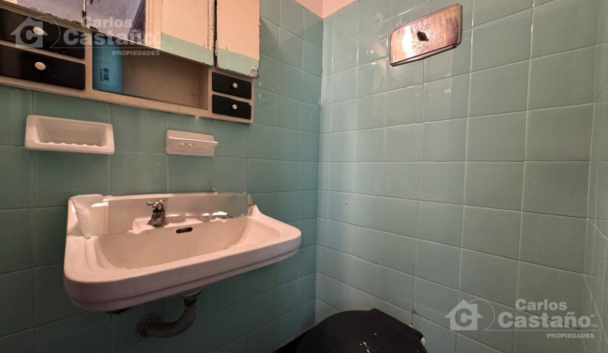 7240227_51127391804882154824981772087657384816482021243238349668522760011286643928989