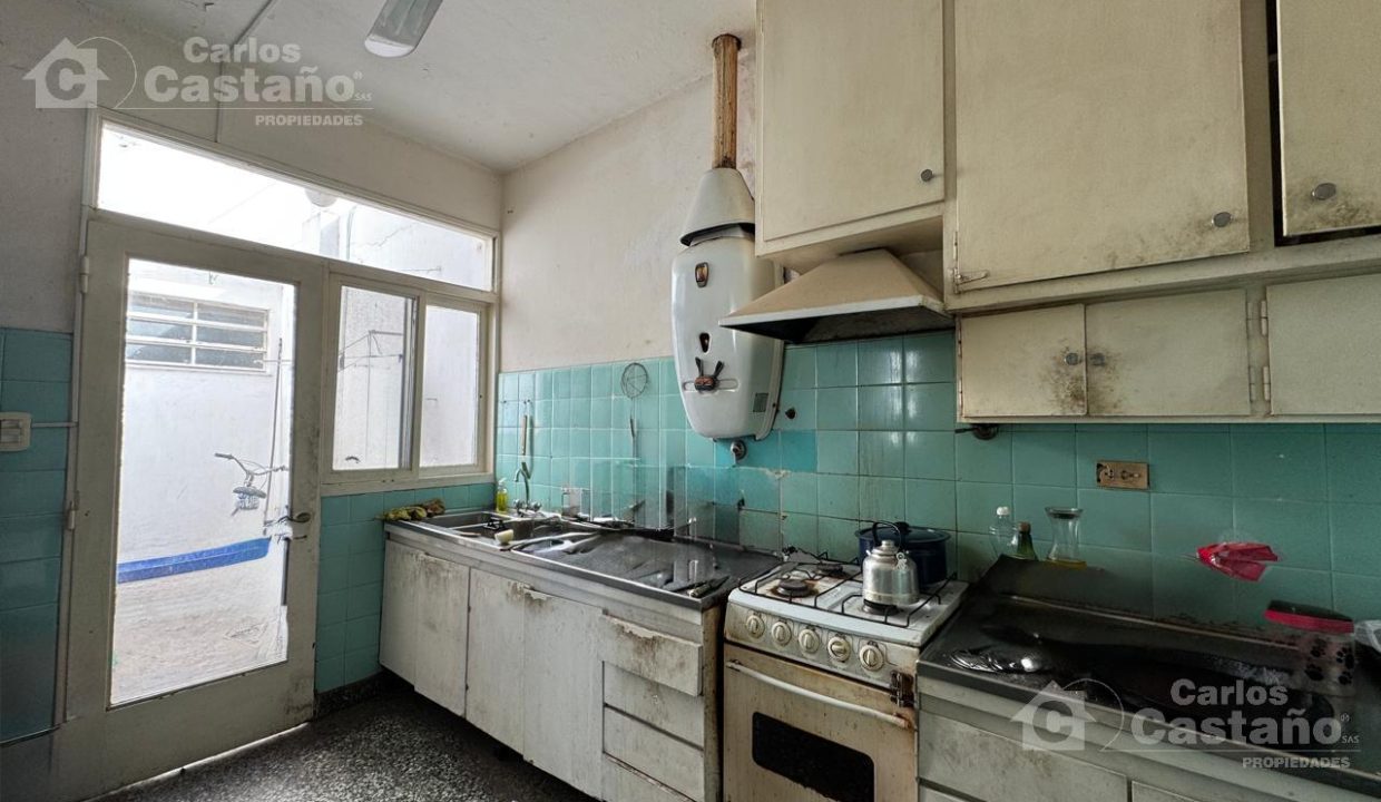 7240227_60935483461058002346807002396829226657605432177062020727237526848223414359549