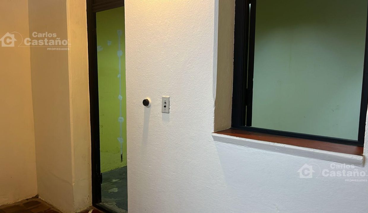 7270428_80019087813000322858502369310809281745326412735684554072291985583775070040869