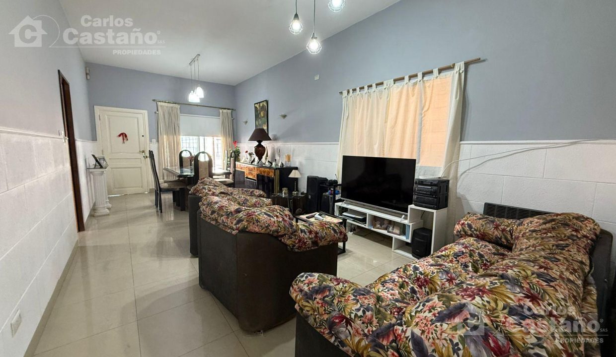 7301650_41276307828707477390820331869557496217202576805276064366882428303973399050072