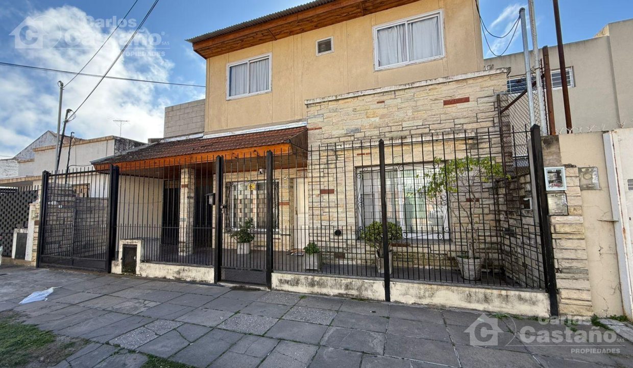 7301650_50005267846849800215932759945299701648127724697919949663076226326686779753652