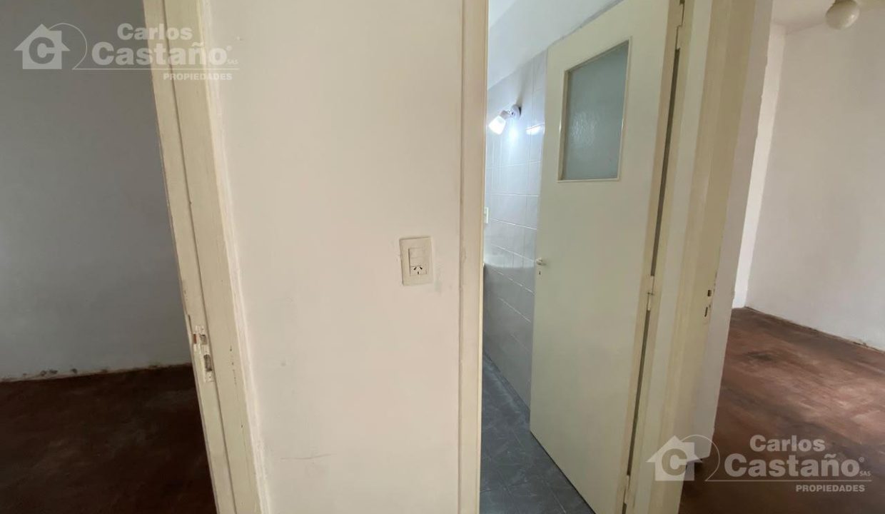 7421248_77568737854474481344884960475148307523999267894328871810049848701514767751009.jpg