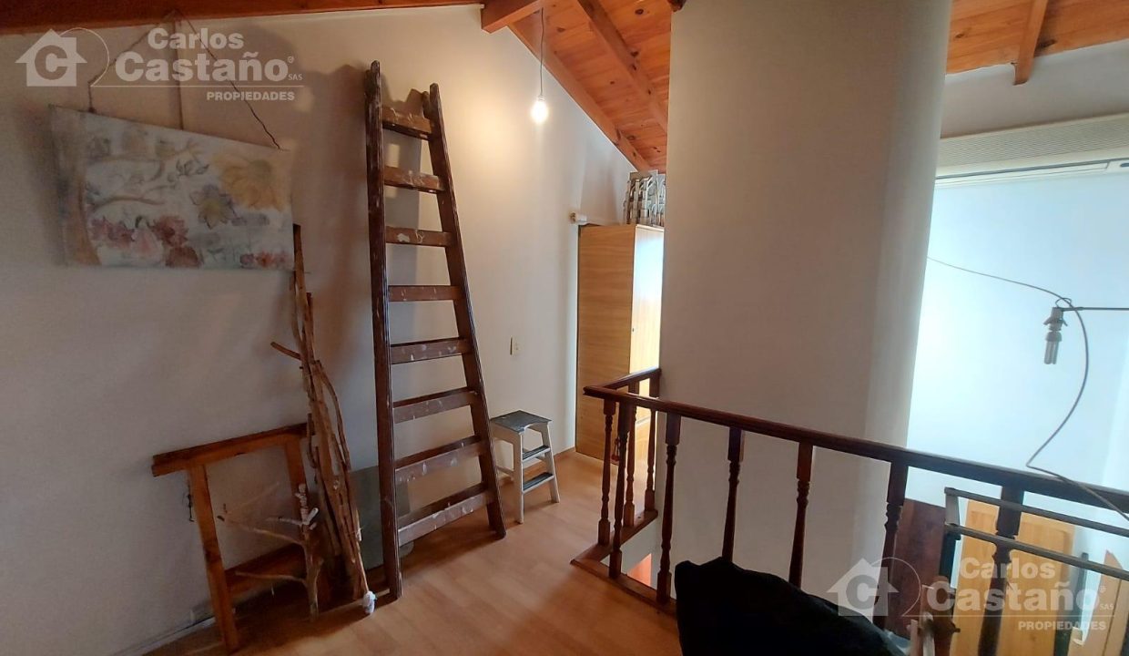 7469451_109462575907934209908296365706019129594364682370840718918397559177771578739530