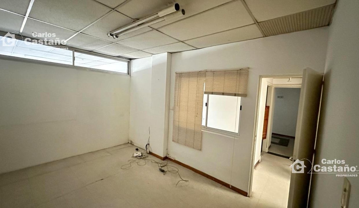 7556580_100914515025404155708443656793153469339343395828465956616328239490365031521264