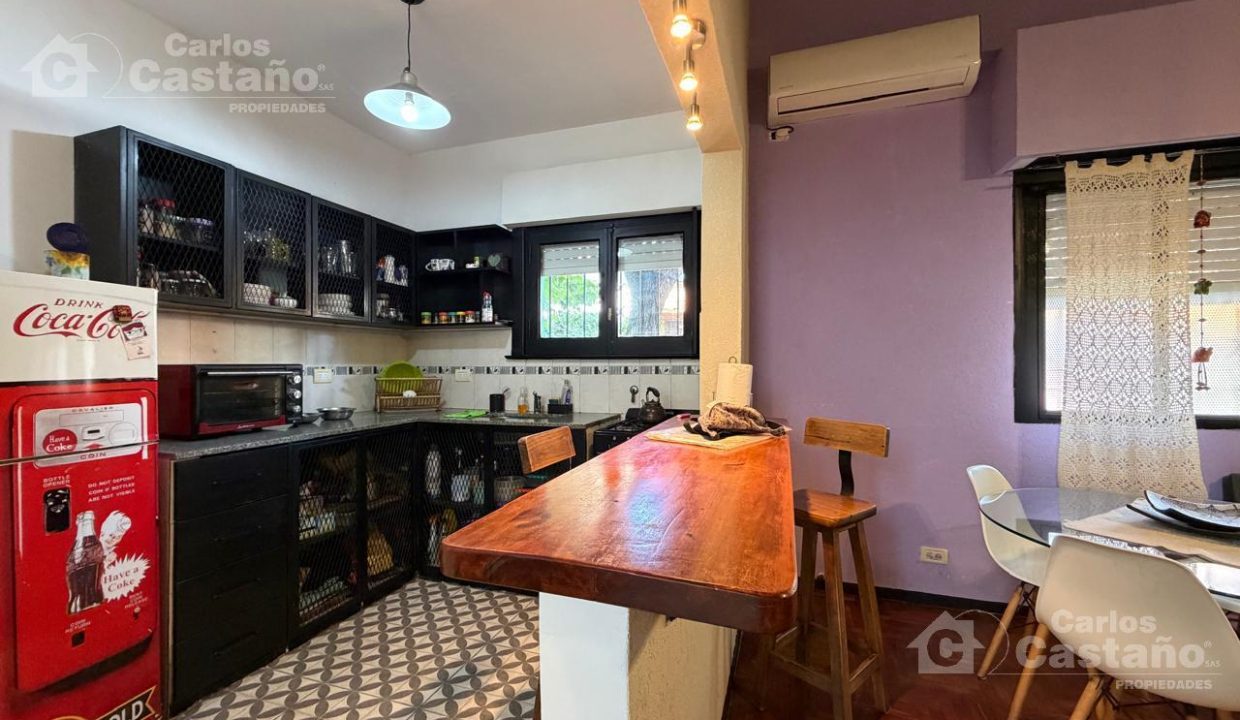 7615877_48523623561882861755568447150319467162645978265684859977020450771496309525301