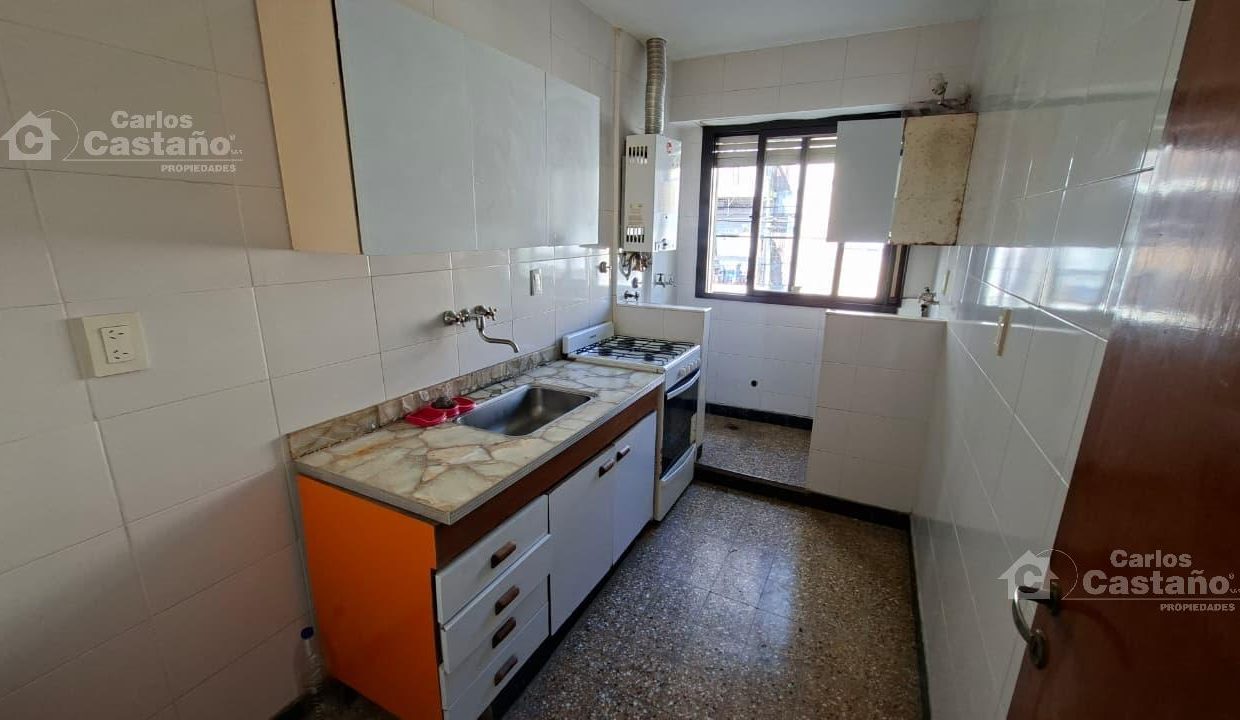 7645814_111031428560019212168268027804592937322669279742086769209534567198690136097504