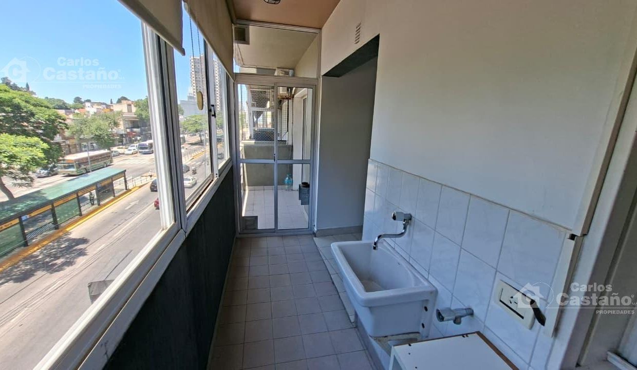 7648125_108382294394352637251349410060945215455821771603093083923832210369274849782661