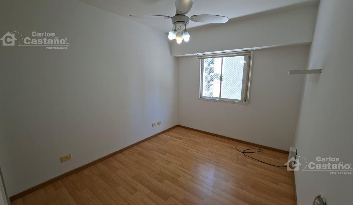 7648125_57797195689763195069508933317449241573640207515147816004843512124153969655700