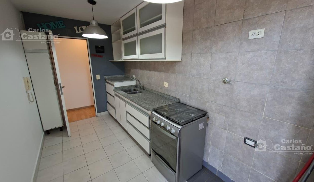 7648125_88743434839144702513898166484556510690688629752500469995503344785692252295930