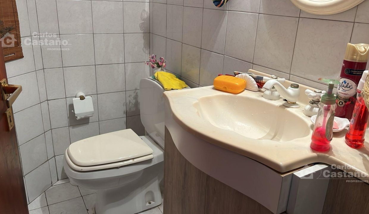 7651492_12345940811268121622140555281829016120835165661615462291329640213263910703554