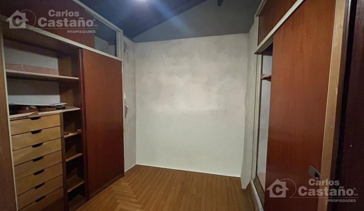 7651492_82151153113900015696786025284288857214006409085322941185719731264684823734472