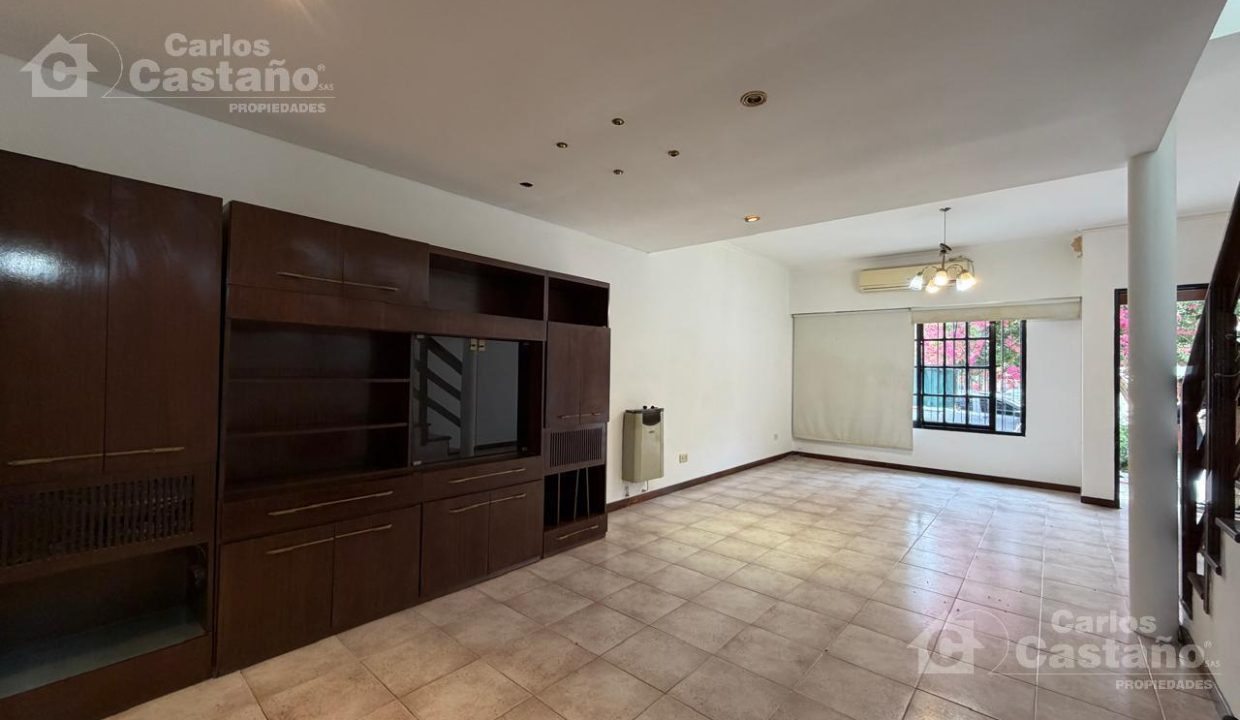 7662779_5084474460414567689750452547131884583382708421173638348991104668385449472689