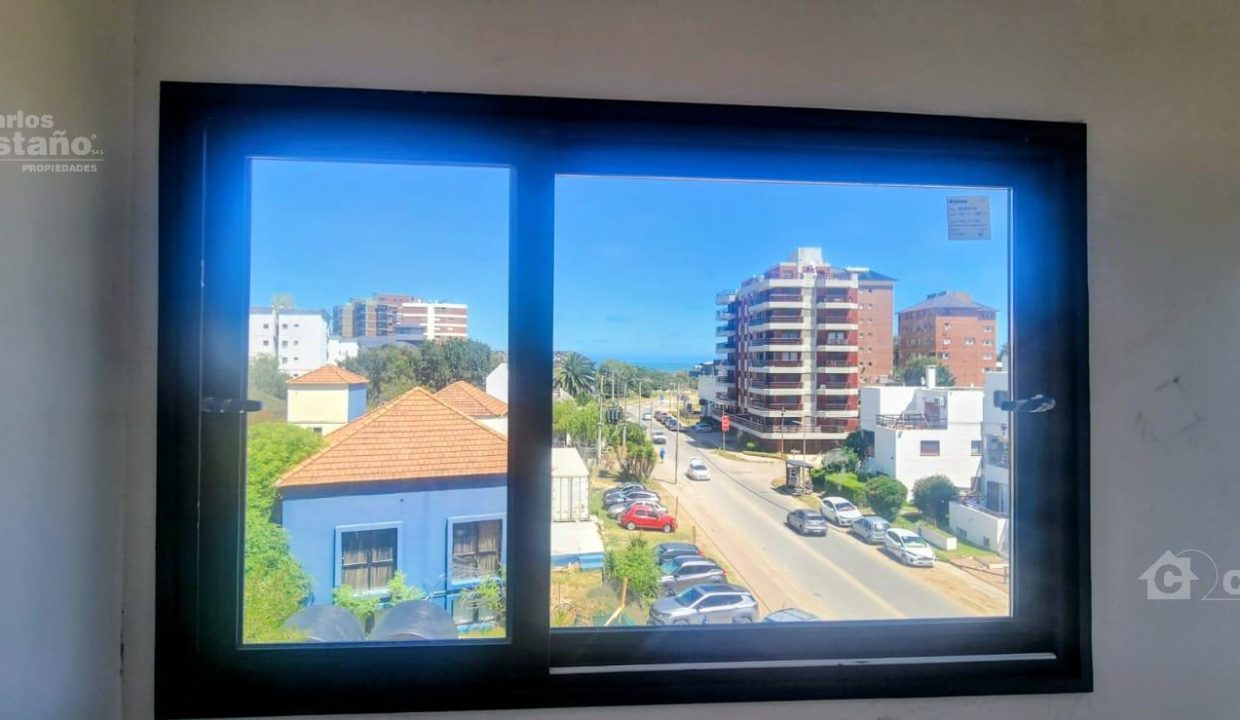 7675589_21666126054199653790239788052572792148104300230582105001172338530494063893493