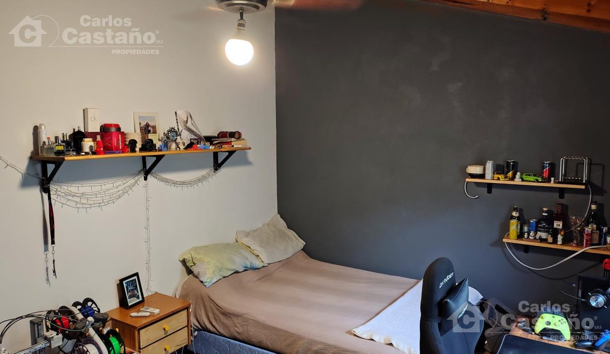 7711793_48717691271491997117445555340989965428294879179153543925905656034568341689225