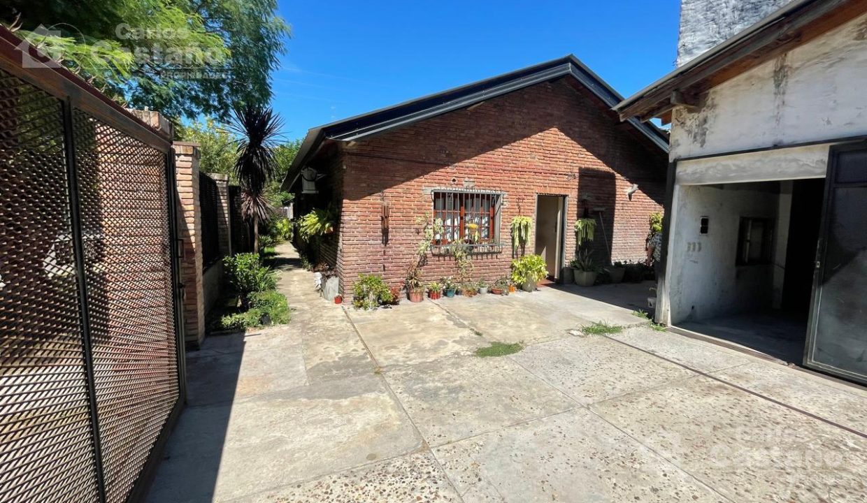 7712808_37354864240862118553772969251263542166865552488132885493864968866657805554904