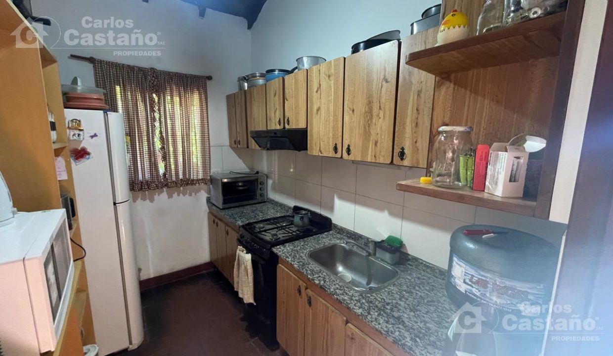 7712808_44066801811757418172833489885587097315405987995971506269251753028296872431518