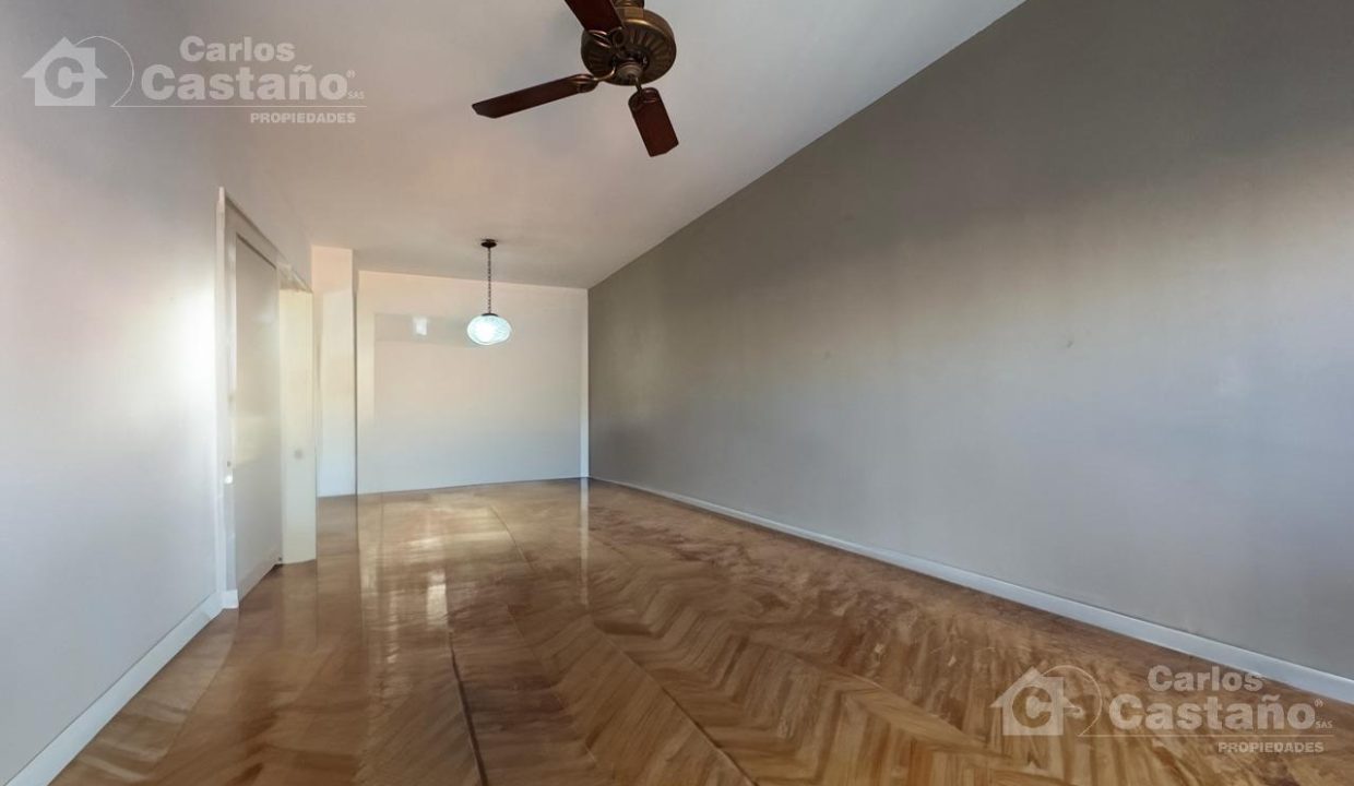 7111255_27171652868350953291514363924564866248929087562227380099625464815401880670908