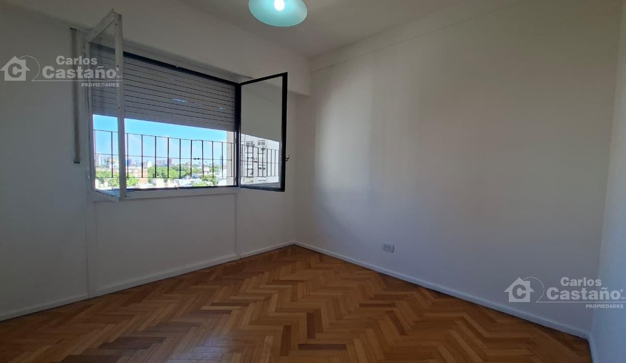 7629773_49059090970086215856914848554701662074818075937612646527652233410874641475169