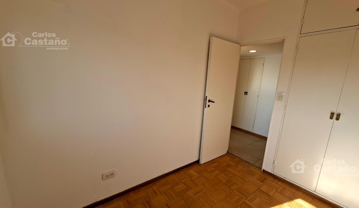 7749163_112719094378111936549720619267161862063628305417684087678319401180199177899133