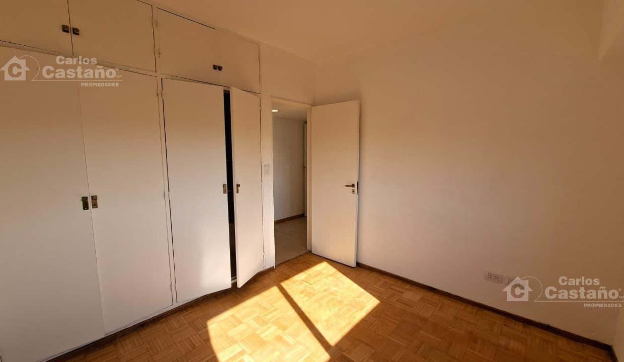 7749163_70853326998995708744593170149311946742128898990021045165264935018933372087840