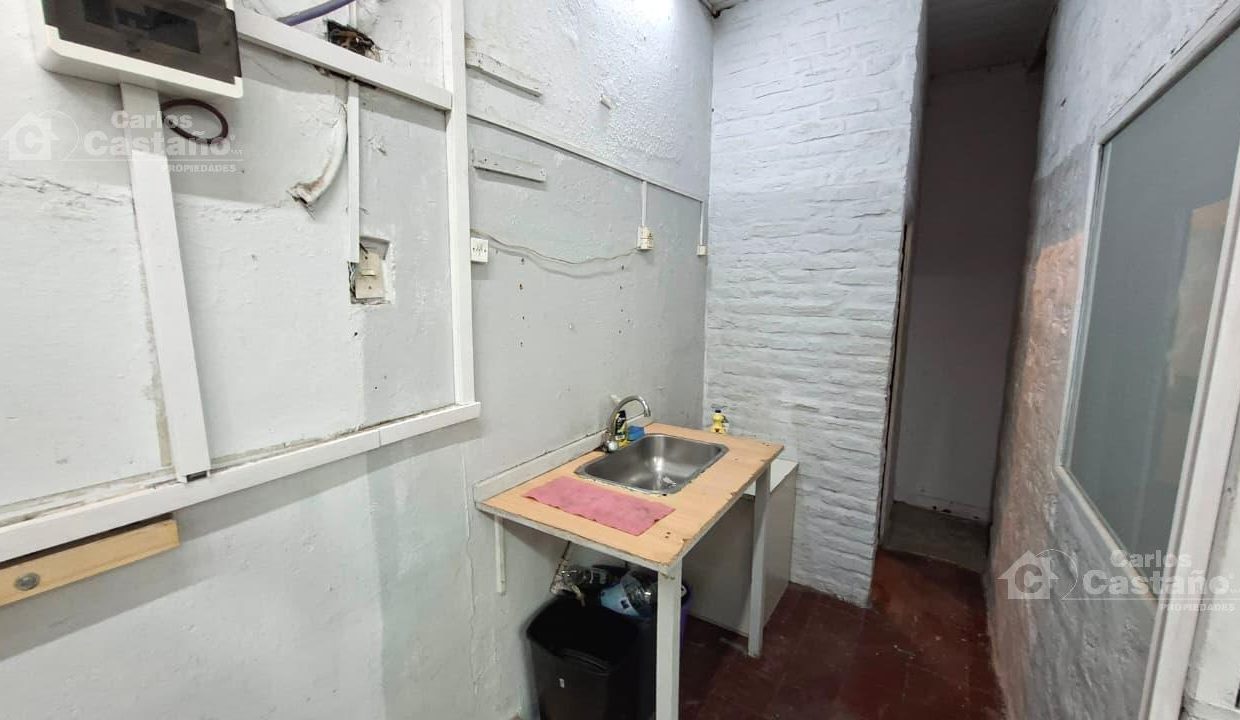 7749258_86552663336331716332639241253443487240149241760035133716252535211748955746414