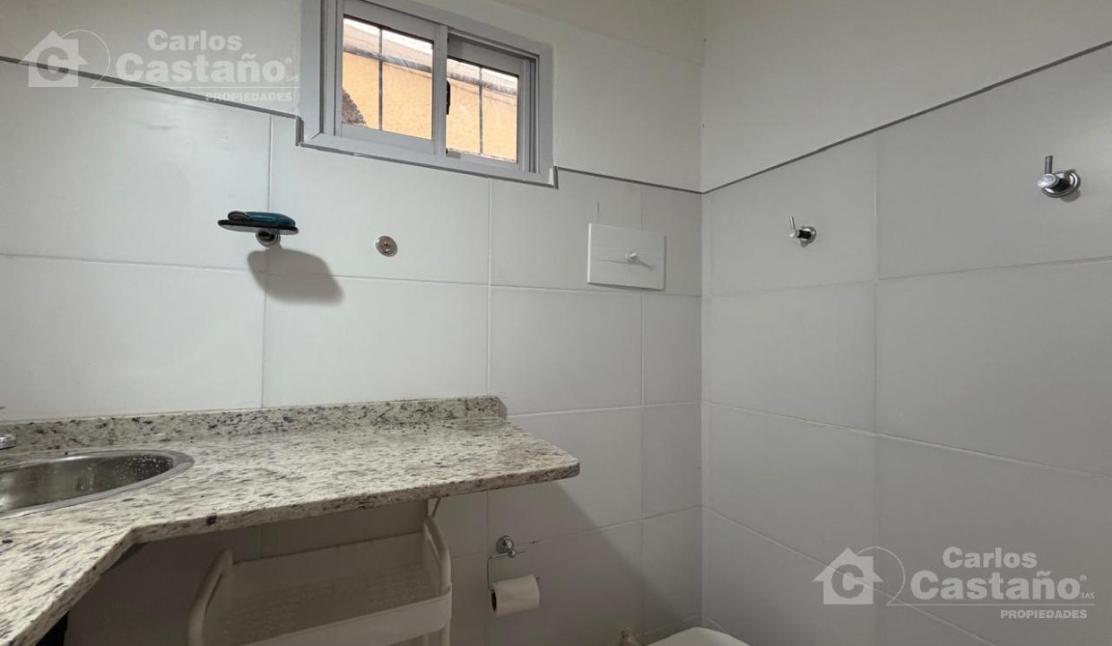 7757103_1017322367141739780889570614946252034237700812124129348237760818843893532839