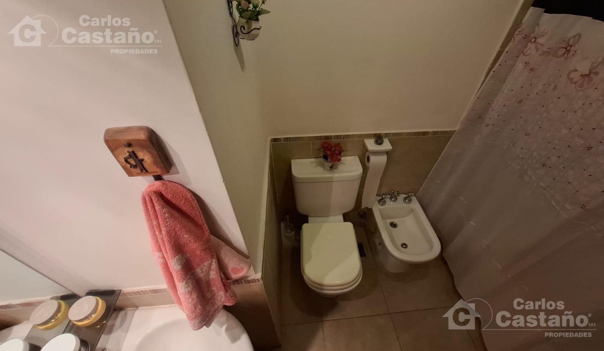 7757148_114222701036990808346294268739534420763220148631226431975995561651468175205391