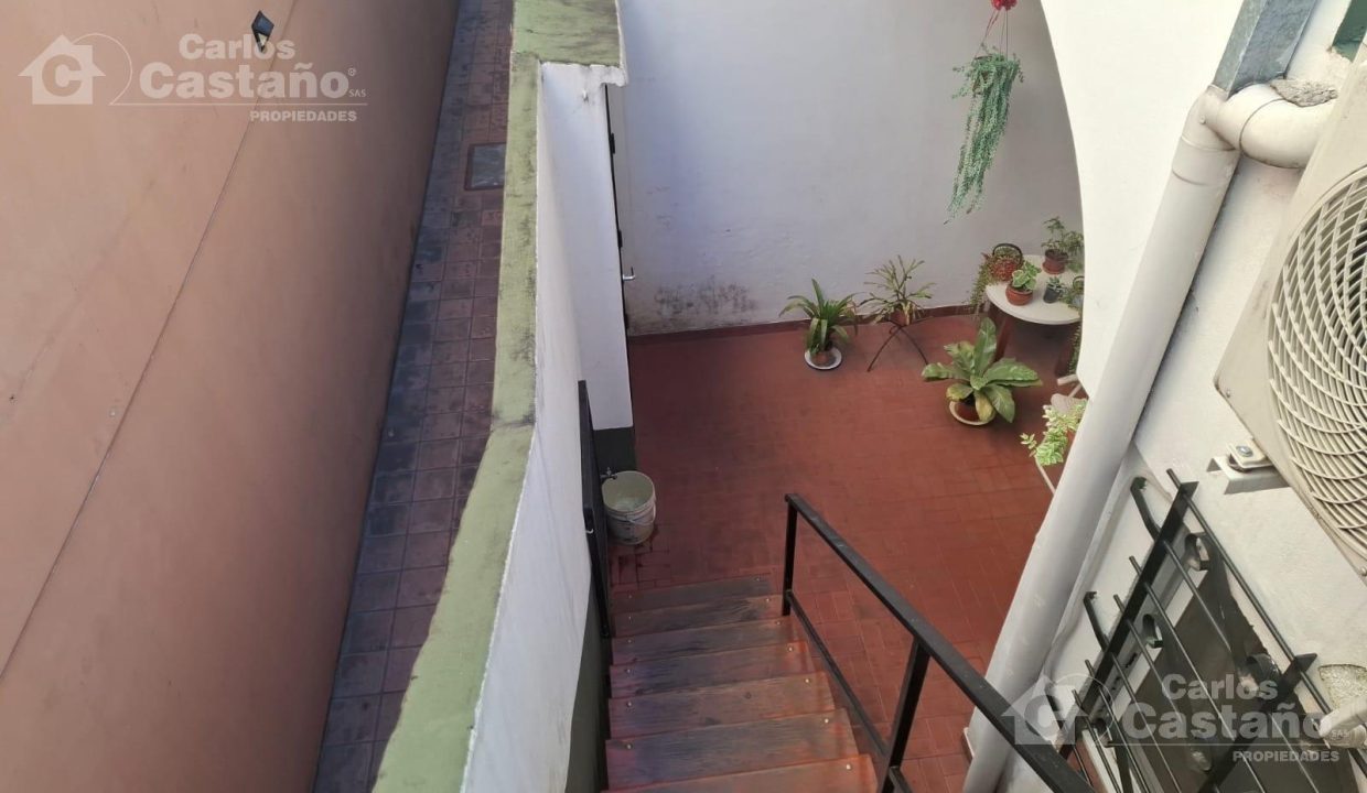 7781785_102549209912158927320610916918658259861849719143714228680821701582531733786497