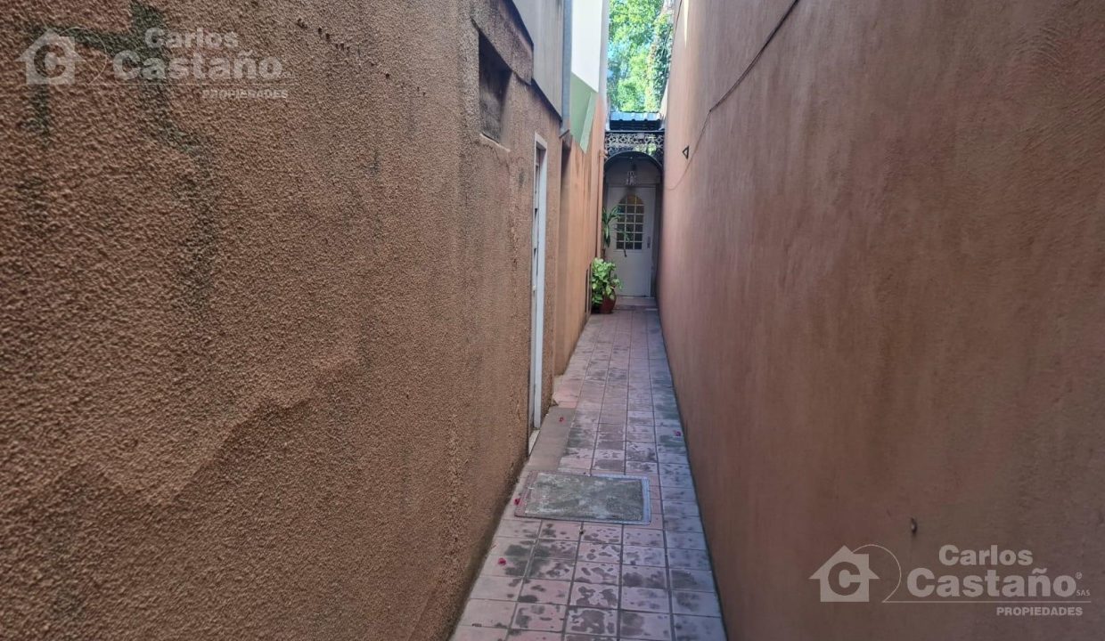 7781785_89288331920073578383611651461902708112679361729748957422827881851225889916138