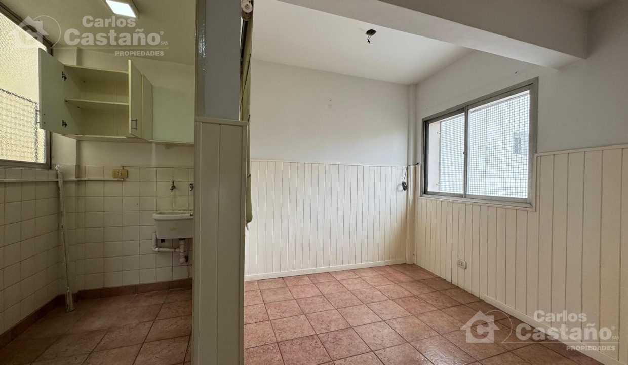 6357786_6080752616242335964790421746192473655302494429503983072509283316832556291797